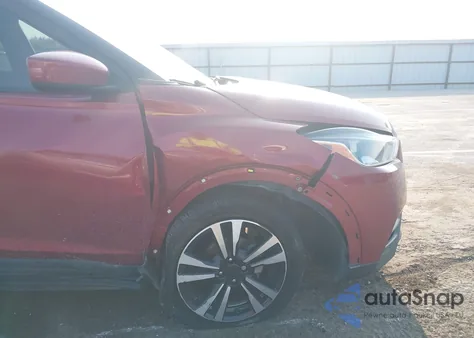 2019 Nissan Kicks Sv from USA, damaged, VIN 3N1CP5CU4KL508078